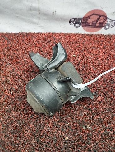 4g19: Подушка мотора Mitsubishi 2003 г., Оригинал — 1