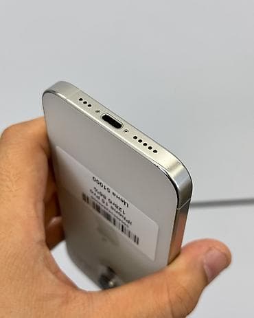 x 256: IPhone 15 Pro, Б/у, 128 ГБ, White Titanium, Защитное стекло, Чехол, В рассрочку, 86 % — 4