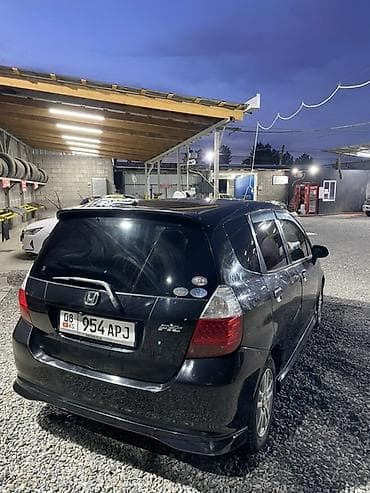 жабра бампер на хонда фит: Honda Fit: 2002 г., 1.3 л, Вариатор, Бензин, Хэтчбэк — 4