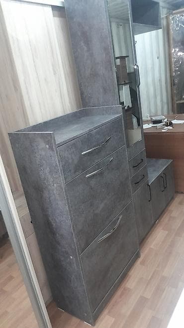 шкафы с зеркалом: Комод для одежды, С зеркалом, цвет - Серый — 10