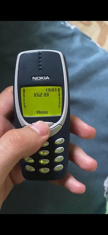 нокиа банан: Nokia 3310, Б/у, цвет - Синий — 1
