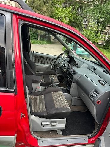 митсубиси спейс ранер: Mitsubishi Space Runner: 1996 г., 1.8 л, Механика, Бензин, Минивэн — 2