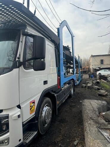 зеркола: Тягач, Volvo, 2013 г., Автовоз — 3