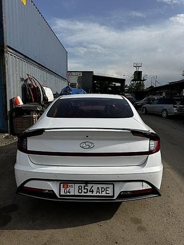 byd e2 2023: Hyundai Sonata: 2019 г., Седан — 1