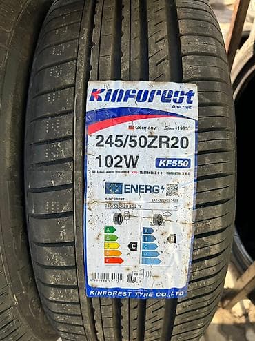 10 00r20: Летняя китайская шина. Фирма Kinforest made in China. Размер — 1