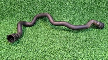 блок предохранителей: Водяной шланг Е39 1 438 634 Год 2004 В отличном состоянии, очень — 2