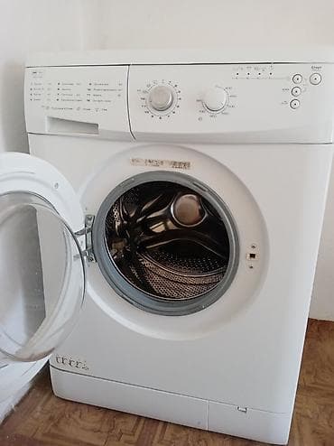 Бытовая техника: Б.у. стиральная машина Whirlpool, фронтальная загрузка (перестал — 7