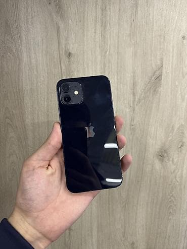 IPhone 12, Б/у, 64 ГБ, Черный, Защитное стекло, Чехол, 76 %
