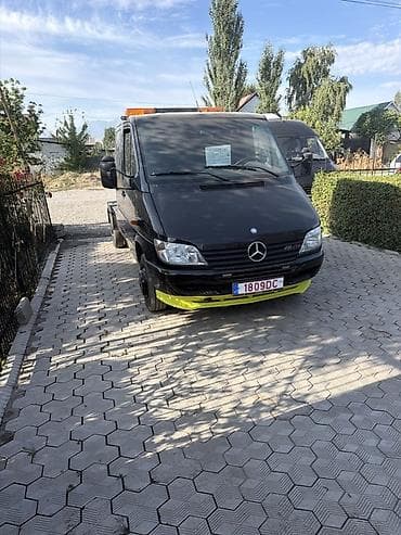 Эвакуатор, Mercedes-Benz, 2004 г., Түз — 2