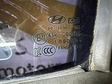 70: Стекло Переднее левое Hyundai, 2018 г., Б/у, Оригинал — 2
