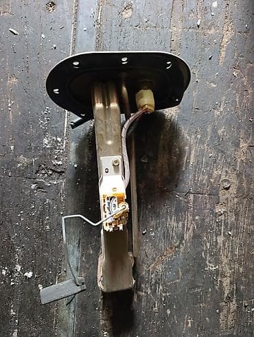 impreza: Subaru impreza 2004 бензонасос в сборе — 2