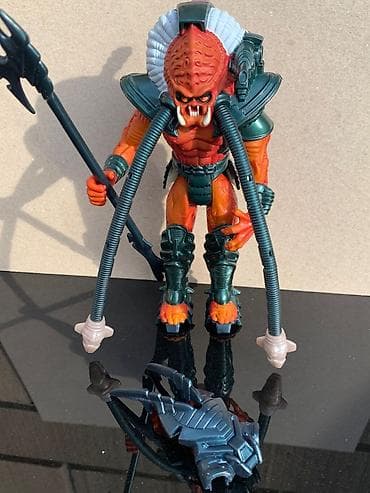 Спорт жана хобби: Фигурка 90-х, Kenner главарь хищников. Редкая — 2