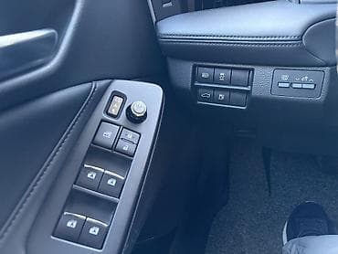 фит подушка: Toyota Avalon: 2018 г., 2.5 л, Гибрид — 10