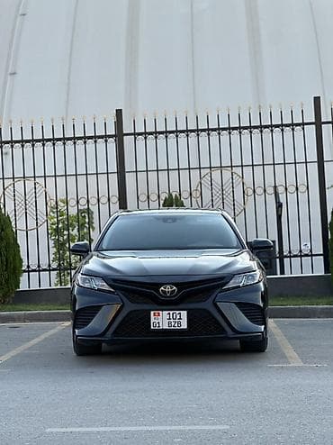 Toyota Camry: 2019 г., 2.5 л, Автомат, Бензин, Седан lalafo.kg да Toyota Camry: 2019 г., 2.5 л, Автомат, Бензин, Седан