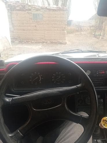 киргизия купить авто: ВАЗ (ЛАДА) 2107: 2004 г., Седан — 5