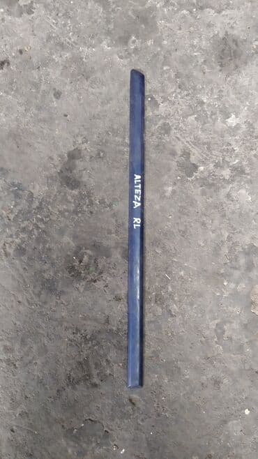 Toyota Alteza молдинг двери, Тойота Альтеза накладка на дверь ЗАДНЯЯ