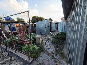 Дома: Продаётся жилой дом - Планировка: просторная кухня-столовая — 8