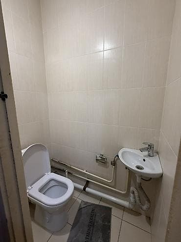 Батирлер: 2 бөлмө, 51 м², 105-серия, 1 кабат, Эски ремонт — 10