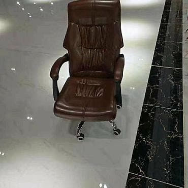 Офис креслолору: Офис креслолор, Жаңы, Дөңгөлөктүү, түсү - Кара, Экокожа, Өзү алып кетүү, Акылуу жеткирүү — 2