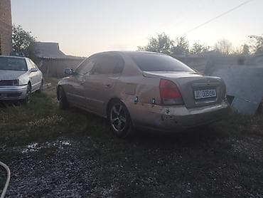 карола гибрид: Hyundai Elantra: 2003 г., 2 л, Автомат, Газ, Седан — 5