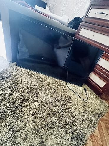 Телевизорлор: Телевизор с плоской панелью, диагональ ориентировочно 40–43 дюйма — 1