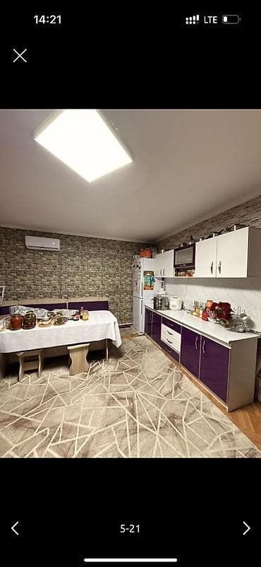 в районе кызыл аскер: 146 м², 3 комнаты, Балкон застеклен, Забор, огорожен, Кондиционер — 6