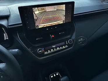 tesla 3: Toyota Corolla: 2023 г., 1.8 л, Вариатор, Бензин, Седан — 8