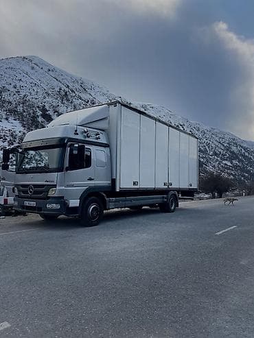 ремонт термобудки: Грузовик, Mercedes-Benz, Стандарт — 1