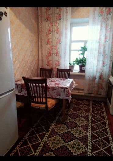 Үйдү ижарага алам: Үй, 90 кв. м, 3 бөлмө, Менчик ээси — 2