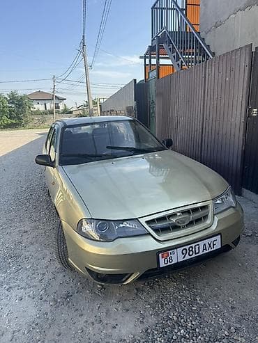 Daewoo Nexia: 2011 г., 1.5 л, Механика, Бензин, Седан