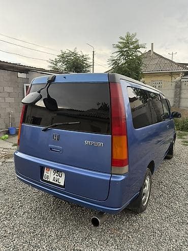 Honda Stepwgn: 1999 г., 2 л, Автомат, Бензин, Минивэн at lalafo.kg Honda Stepwgn: 1999 г., 2 л, Автомат, Бензин, Минивэн