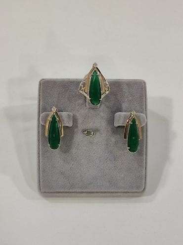 Серебряный комплект с камнями под Изумруд Серебро напыление золото at lalafo.kg Серебряный комплект с камнями под Изумруд Серебро напыление золото