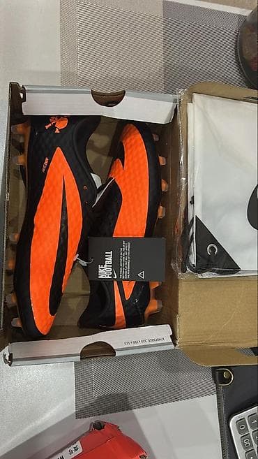 Футбольные бутсы Nike Hypervenom (FG) — ярко‑оранжево‑черные