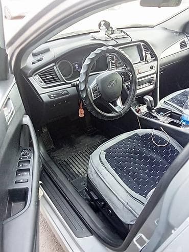 sonata: Hyundai Sonata: 2018 г., Седан — 5