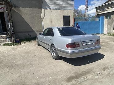 Mercedes-Benz E-Class: 2000 г., 2.7 л, Типтроник, Дизель, Седан