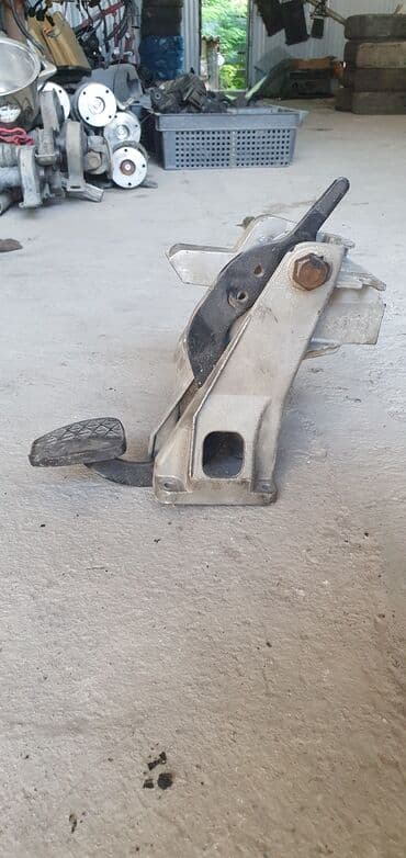 спидометр на спринтер: На Sprinter спринтер 
педальная группа, 
корпус педали CDI — 3