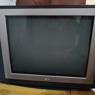 Телевизор LG кинескопный (CRT), серия Flatron. В хорошем состоянии