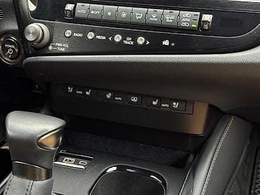 lexus es 2015: Lexus ES: 2023 г., 2.5 л, Вариатор, Гибрид — 3