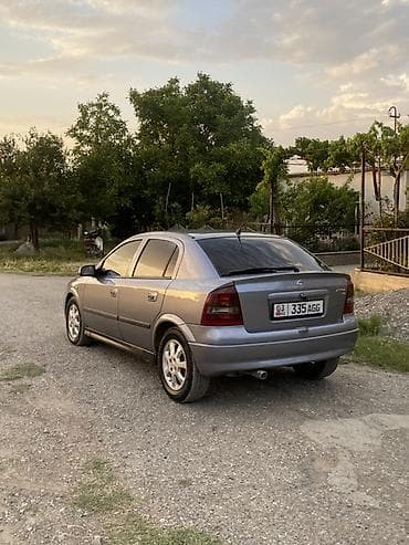opel record: Opel Astra: 2004 г., 1.6 л, Автомат, Бензин, Седан — 4