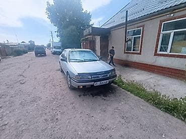 matiz diska: Nissan Primera: 1992 г., Механика, Бензин, Седан — 5