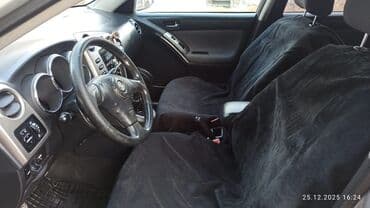 св: Toyota Matrix: 2003 г., 1.8 л, Механика, Бензин, Хэтчбэк — 5