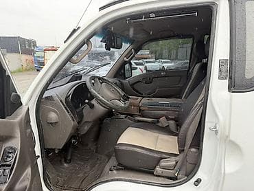 оптовый отдел: Hyundai Porter: 2022 г., 2.5 л, Автомат, Дизель, Фургон — 7