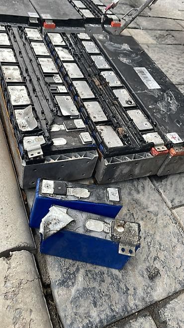 Кузовные детали: Аккумулятор 100 и более Ач, Б/у, Китай, Самовывоз — 1