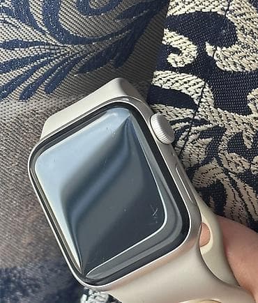 Galaxy Watch: Apple Watch SE, б/у, 40 мм, корпус светлый В комплекте: свой — 7