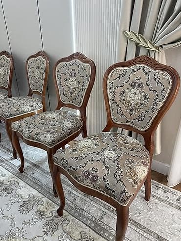 стулья в зал: Стул для зала, Дерево — 1