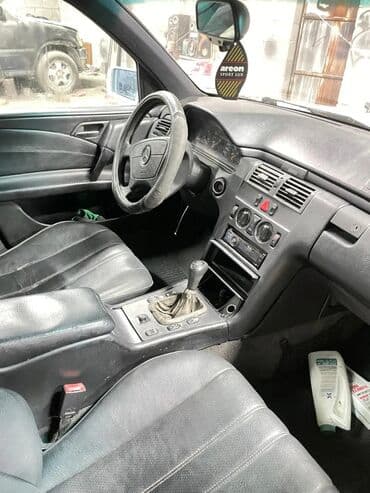 3 sfe: Mercedes-Benz E-Class: 1997 г., 2 л, Механика, Газ, Седан — 6