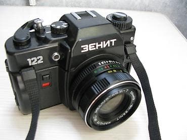 Продаю зеркальный,малоформатный фотоаппарат Зенит 122, 1993 года