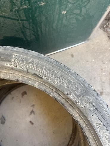 19: Шины 245 / 40 / R 19, Лето, Пара, Легковые, Michelin — 1