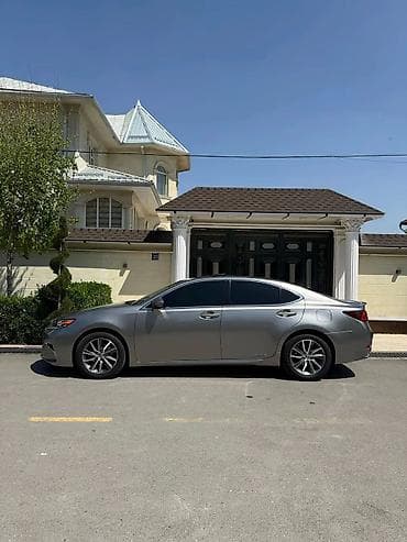 Lexus: Lexus ES: 2017 г., 2.5 л, Вариатор, Гибрид, Седан — 2