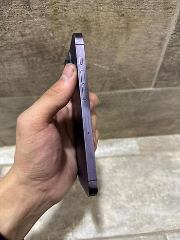 iphone 14 pro: IPhone 14 Pro, Б/у, 128 ГБ, Deep Purple, Чехол, 82 % — 4